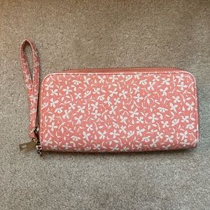 Women’s coral wallet